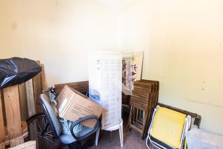 Casa à venda com 185m², 3 quartos e 2 vagas Casa à venda com 185m², 3 quartos e 2 vagasQuarto de serviço