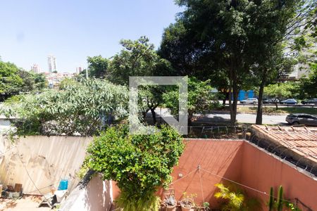 Casa à venda com 185m², 3 quartos e 2 vagas Casa à venda com 185m², 3 quartos e 2 vagasVista