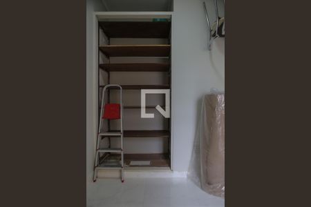 Apartamento para alugar com 146m², 3 quartos e 1 vagaQuarto de serviço