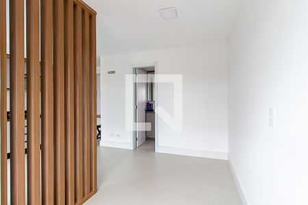 Quarto de kitnet/studio para alugar com 1 quarto, 29m² em Novo Mundo, Curitiba