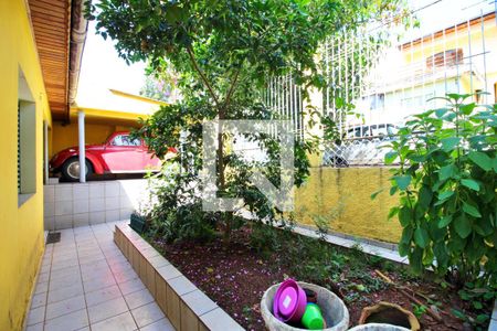 Casa à venda com 220m², 4 quartos e 1 vagaQuintal