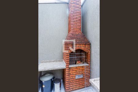 Casa à venda com 214m², 4 quartos e 3 vagas Casa à venda com 214m², 4 quartos e 3 vagasQuintal e churrasqueira