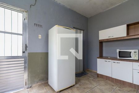Cozinha de casa para alugar com 1 quarto, 60m² em Itaquera, São Paulo