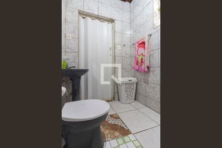 Banheiro de casa para alugar com 1 quarto, 60m² em Itaquera, São Paulo