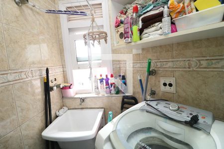 Apartamento à venda com 67m², 3 quartos e 1 vagaÁrea de Serviço