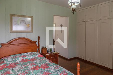 Apartamento à venda com 211m², 4 quartos e 2 vagasQuarto 3 - Suíte