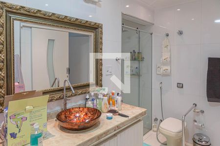 Apartamento à venda com 211m², 4 quartos e 2 vagasBanheiro da Suíte