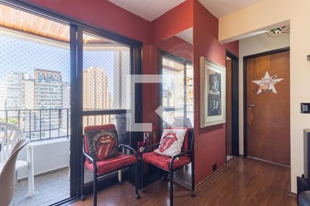 Sala de apartamento à venda com 2 quartos, 50m² em Vila Nova Conceição, São Paulo