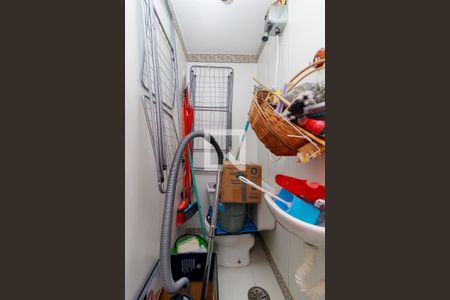 Apartamento para alugar com 170m², 4 quartos e 2 vagas Apartamento para alugar com 170m², 4 quartos e 2 vagasÁrea de Serviço