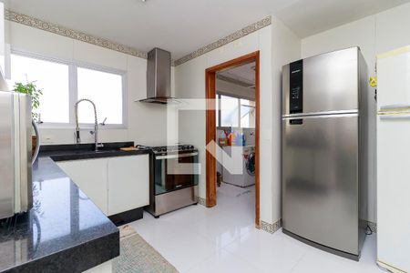 Apartamento para alugar com 170m², 4 quartos e 2 vagas Apartamento para alugar com 170m², 4 quartos e 2 vagasCozinha