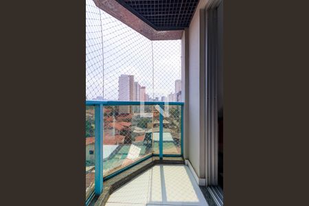 Apartamento para alugar com 170m², 4 quartos e 2 vagas Apartamento para alugar com 170m², 4 quartos e 2 vagasSuíte - Varanda