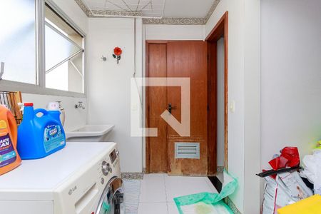 Apartamento para alugar com 170m², 4 quartos e 2 vagas Apartamento para alugar com 170m², 4 quartos e 2 vagasÁrea de Serviço