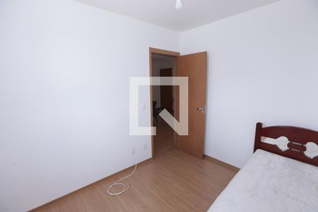 Quarto 2 de apartamento para alugar com 2 quartos, 45m² em Chácara Cotia, Contagem