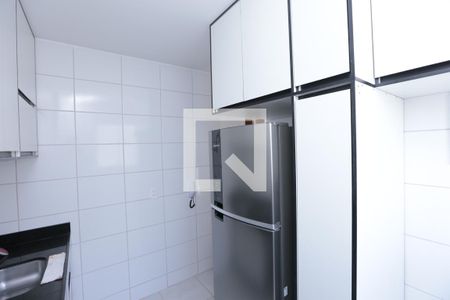 Apartamento para alugar com 45m², 2 quartos e 2 vagasCozinha