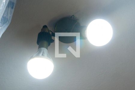 Casa à venda com 120m², 4 quartos e sem vaga Casa à venda com 120m², 4 quartos e sem vagaQuarto 1 Detalhe