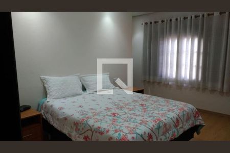 Casa à venda com 3 quartos, 300m² em Jardim Piqueroby, São Paulo