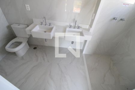 Apartamento à venda com 118m², 3 quartos e 3 vagasBanheiro da suíte 1 