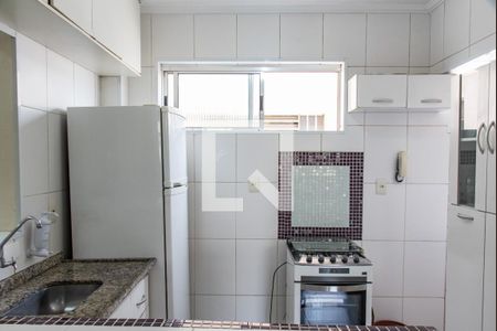 Cozinha de apartamento para alugar com 2 quartos, 57m² em Liberdade, São Paulo