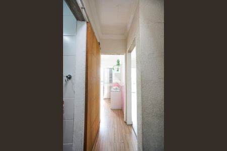 Casa à venda com 59m², 3 quartos e 2 vagas Casa à venda com 59m², 3 quartos e 2 vagasCorredor dos quartos