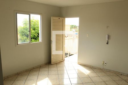 Sala de apartamento para alugar com 2 quartos, 50m² em Jaraguá, Uberlândia