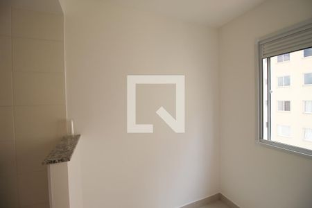 Sala de apartamento para alugar com 2 quartos, 32m² em Itaquera, São Paulo
