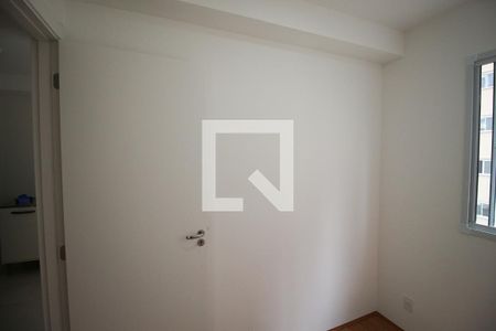 Quarto 1 de apartamento para alugar com 2 quartos, 32m² em Itaquera, São Paulo