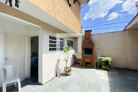 Casa à venda com 100m², 3 quartos e 3 vagasQuintal