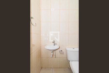 Casa à venda com 190m², 3 quartos e 4 vagas Casa à venda com 190m², 3 quartos e 4 vagasBanheiro da Suíte 2