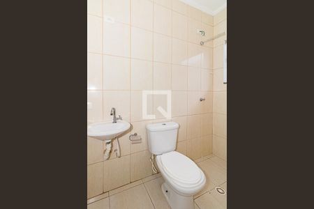 Casa à venda com 190m², 3 quartos e 4 vagas Casa à venda com 190m², 3 quartos e 4 vagasBanheiro da Suíte 2