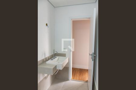 Casa à venda com 230m², 3 quartos e 4 vagasBanheiro da suíte 1