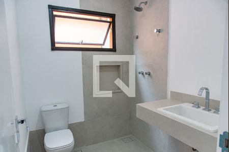 Casa à venda com 230m², 3 quartos e 4 vagasBanheiro da suíte 3