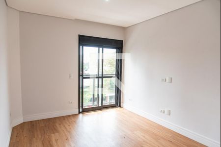 Casa à venda com 230m², 3 quartos e 4 vagasSuíte 3