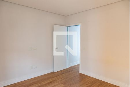 Casa à venda com 230m², 3 quartos e 4 vagasSuíte 1