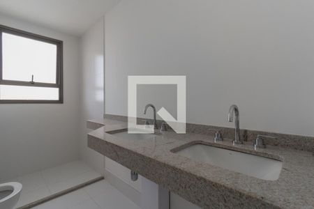 Apartamento à venda com 160m², 3 quartos e 2 vagas Apartamento à venda com 160m², 3 quartos e 2 vagasBanheiro Suíte