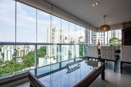 Varanda de apartamento para alugar com 3 quartos, 104m² em Vila Andrade, São Paulo