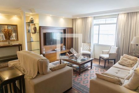 Sala de apartamento à venda com 3 quartos, 210m² em Morro dos Ingleses, São Paulo