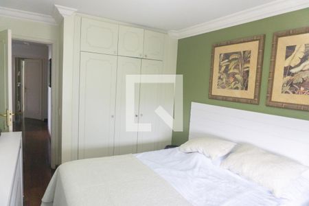 Apartamento à venda com 210m², 3 quartos e 2 vagasQuarto 1