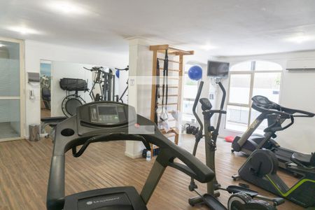 Apartamento à venda com 210m², 3 quartos e 2 vagasÁrea comum - Academia