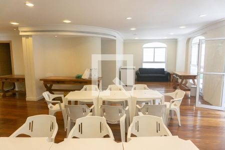 Apartamento à venda com 210m², 3 quartos e 2 vagasÁrea comum - Salão de festas