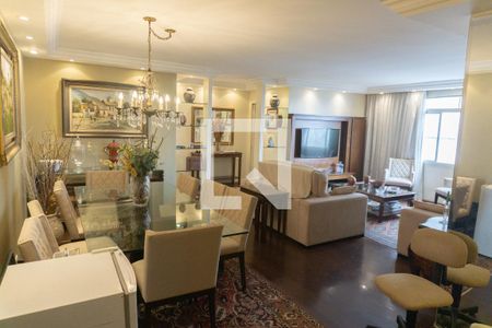 Sala de apartamento à venda com 3 quartos, 210m² em Morro dos Ingleses, São Paulo