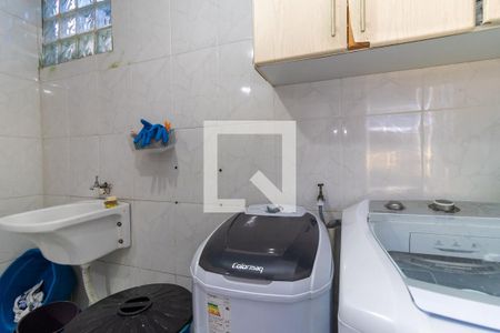 Casa à venda com 220m², 4 quartos e 3 vagasÁrea de Serviço