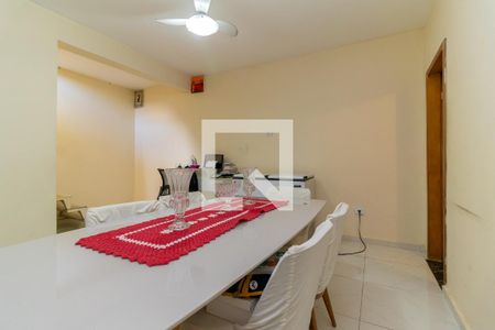 Casa à venda com 220m², 4 quartos e 3 vagasSala de Jantar