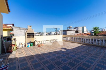 Casa à venda com 220m², 4 quartos e 3 vagasSacada