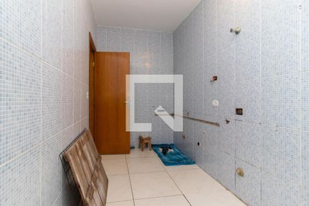 Casa à venda com 220m², 4 quartos e 3 vagasBanheiro 5