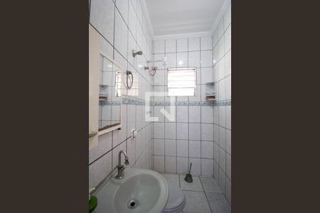 Casa à venda com 175m², 4 quartos e 2 vagasBanheiro