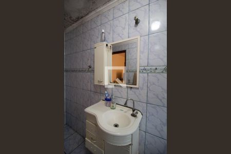 Casa à venda com 175m², 4 quartos e 2 vagasBanheiro da Suíte