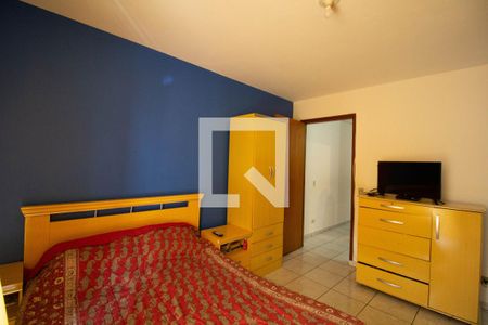 Casa à venda com 175m², 4 quartos e 2 vagasSuíte