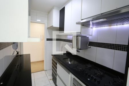 Apartamento à venda com 55m², 2 quartos e 1 vagaCozinha