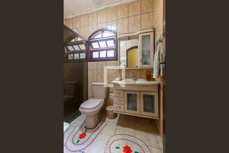 Casa à venda com 297m², 4 quartos e 6 vagasBanheiro