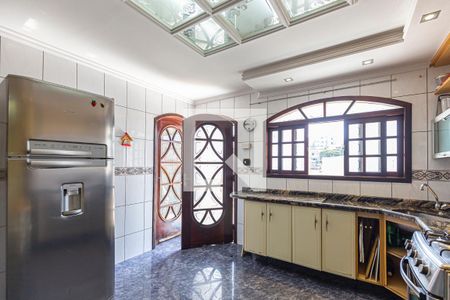 Casa à venda com 297m², 4 quartos e 6 vagasCozinha